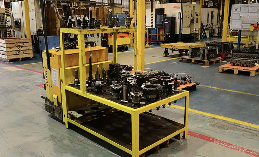 Machining and assembly line for engine components